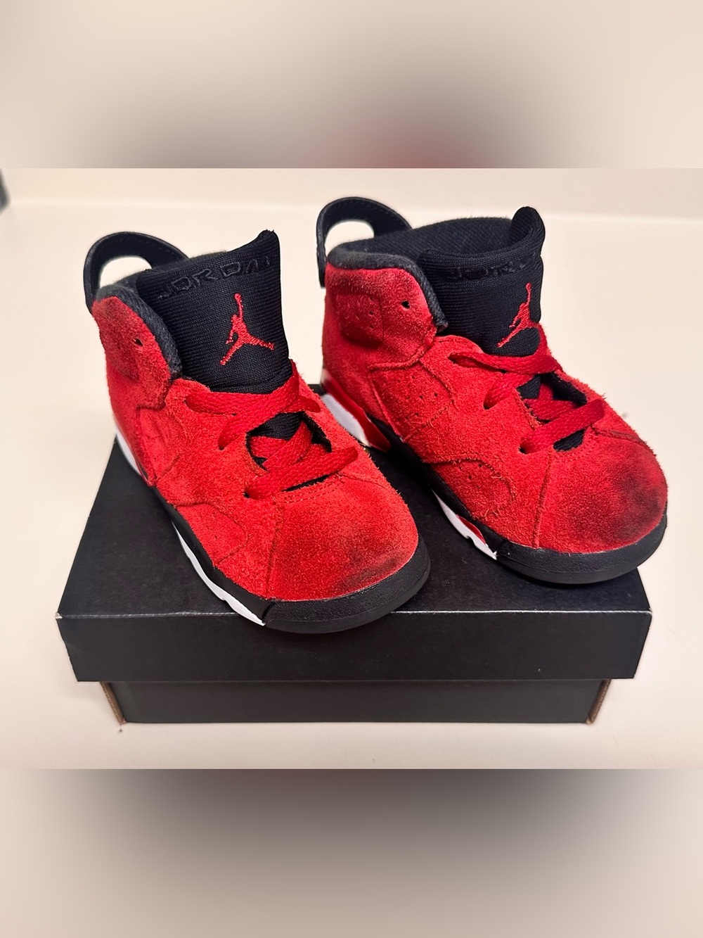 Jordan Toddler Suede High-Top Sneakers in Red and Black